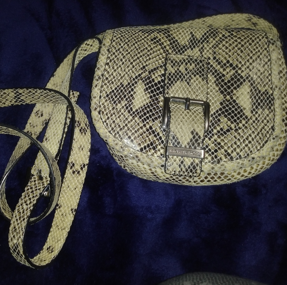 Michael kors crossbody handbag snake print